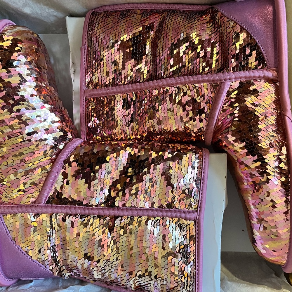 Ugg Classic Short / Sequin Pink